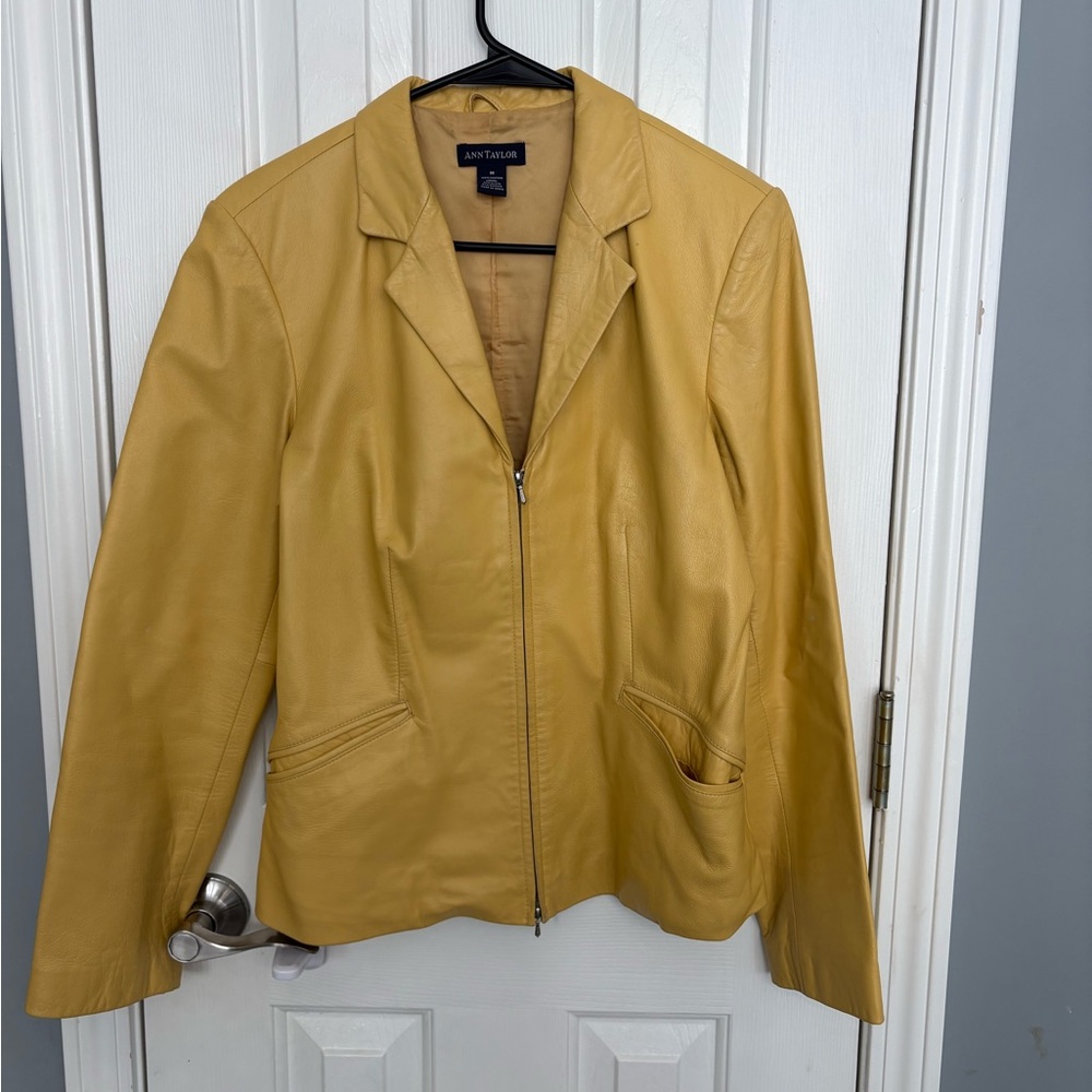 Ann Taylor Women's Medium Yellow Leather Zip Jacket Vintage, Buttery Soft